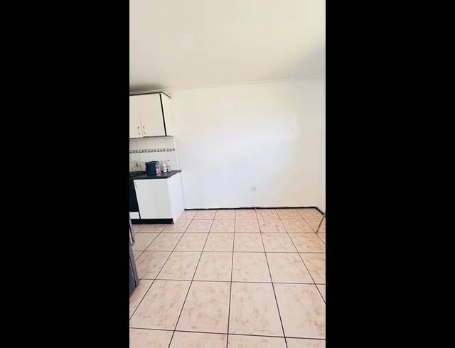 2 BEDROOM HOUSE RENTED IN FARNINGHAM RIDGE